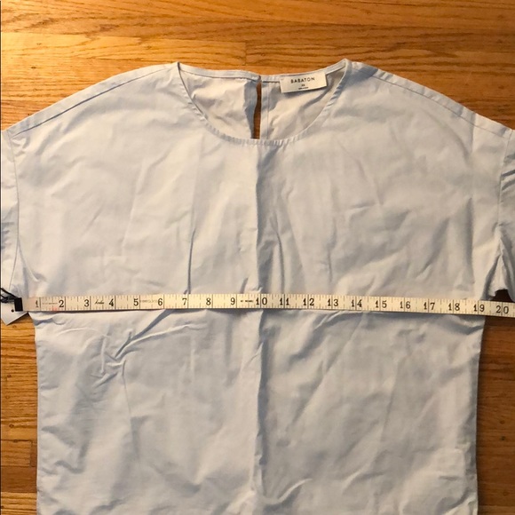 Aritzia Babaton Esben short sleeve blouse - Picture 7 of 9